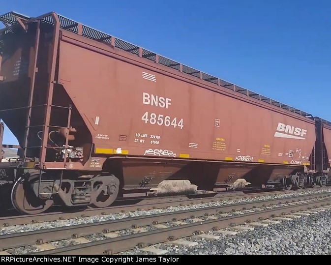 BNSF 485644